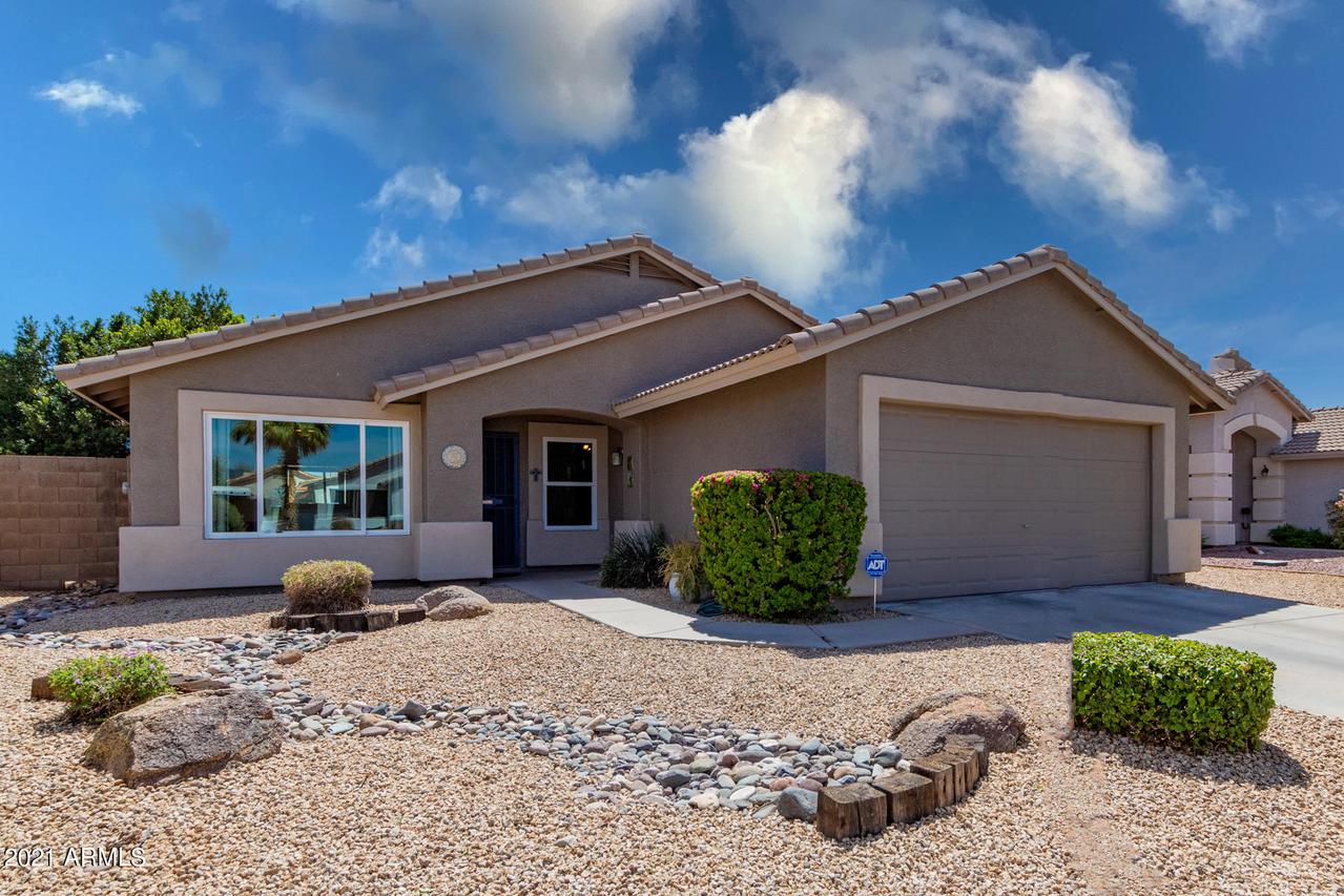 3035 W Horsham Dr., Phoenix, AZ 85027