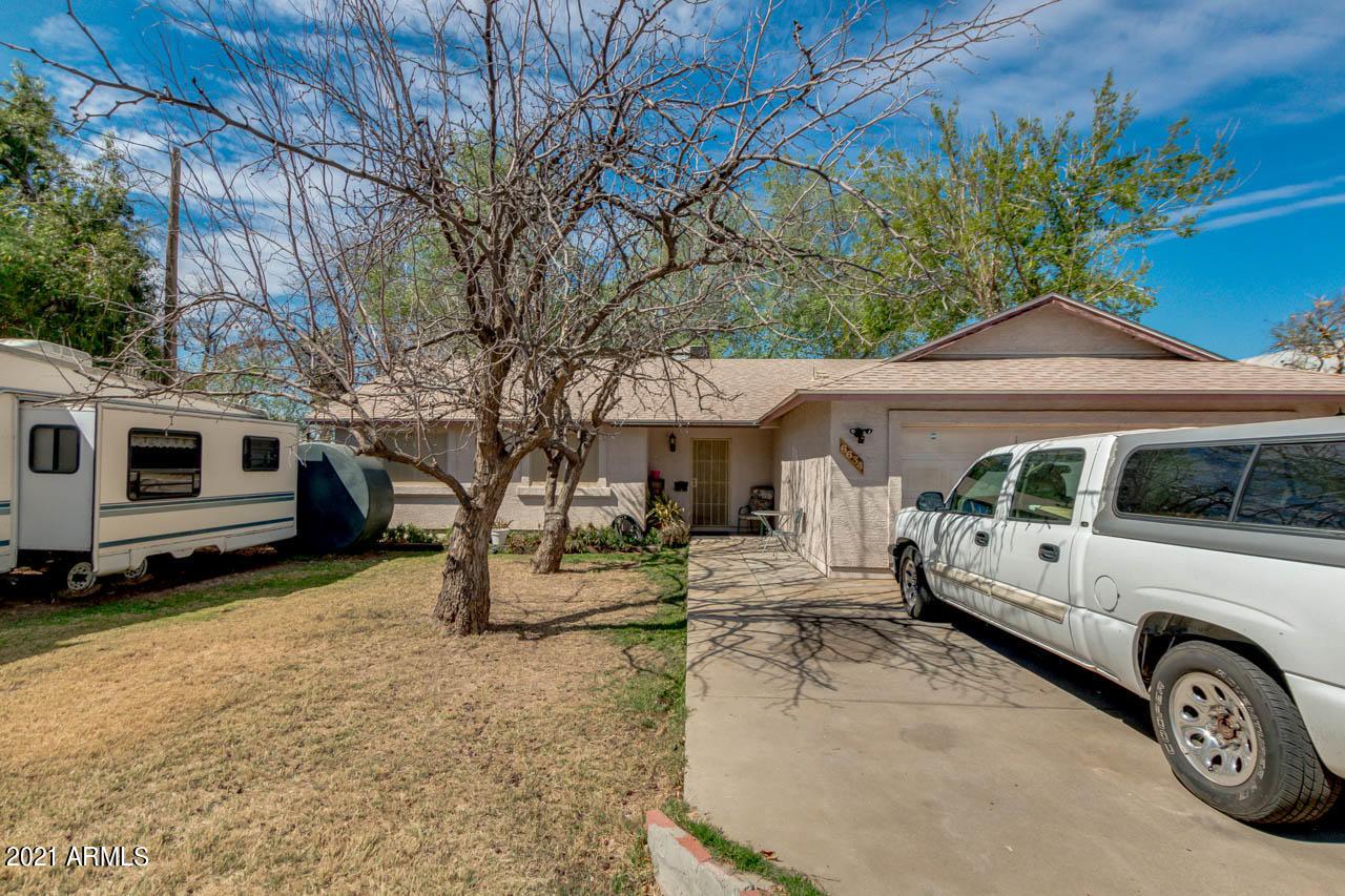 6634 N 60th Ave., Glendale, AZ 85301