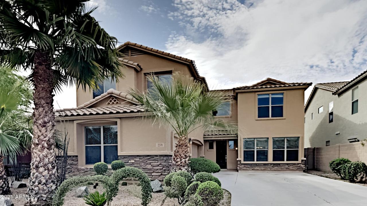 2249 E Renegade Tr., San Tan Valley, AZ 85143