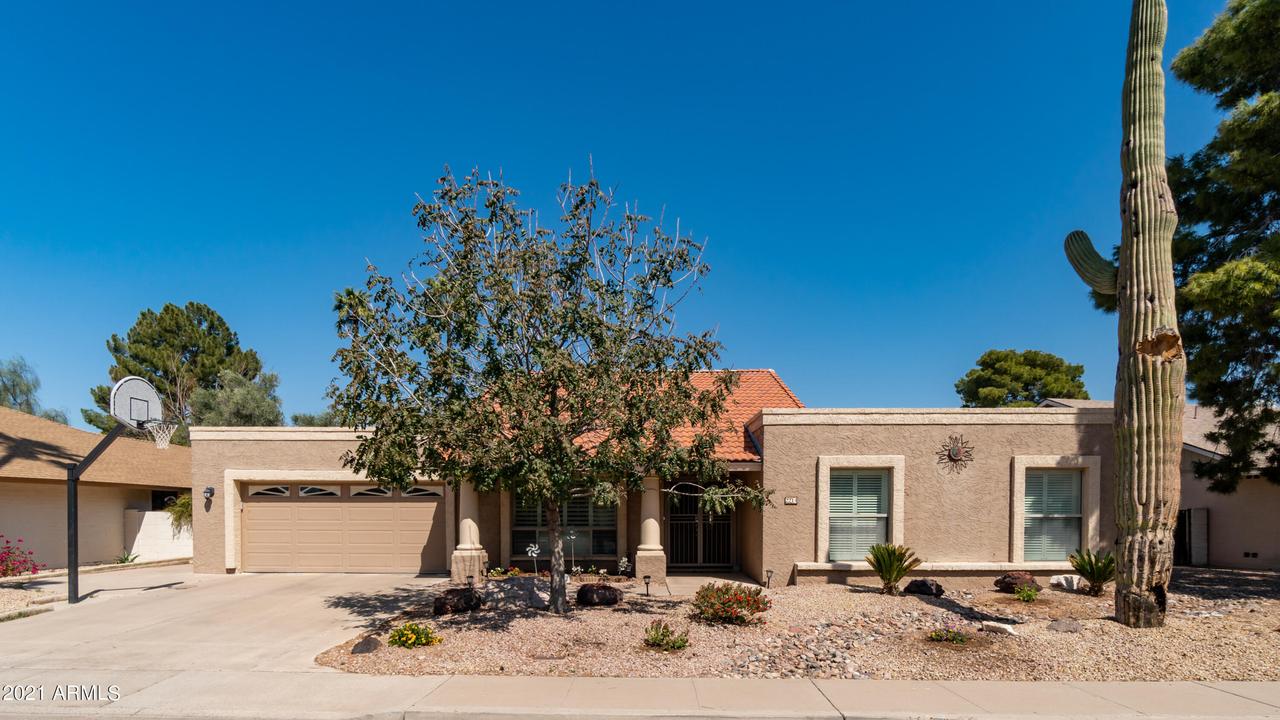 2214 W Naranja Ave., Mesa, AZ 85202