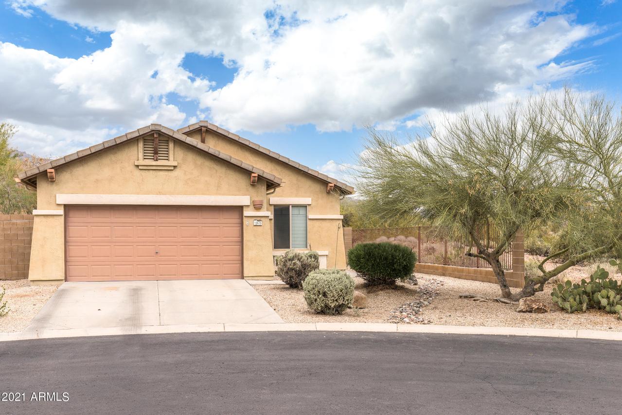 10676 E Bluebird Mine Ct., Gold Canyon, AZ 85118