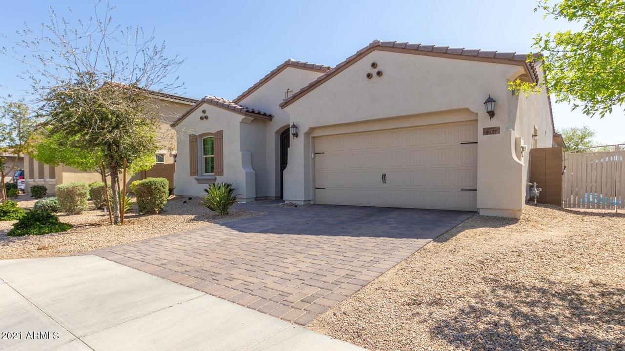5127 N 148th Ave., Litchfield Park, AZ 85340