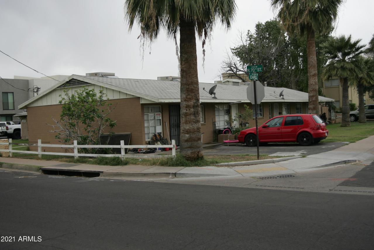 3126 N 70th St., Scottsdale, AZ 85251