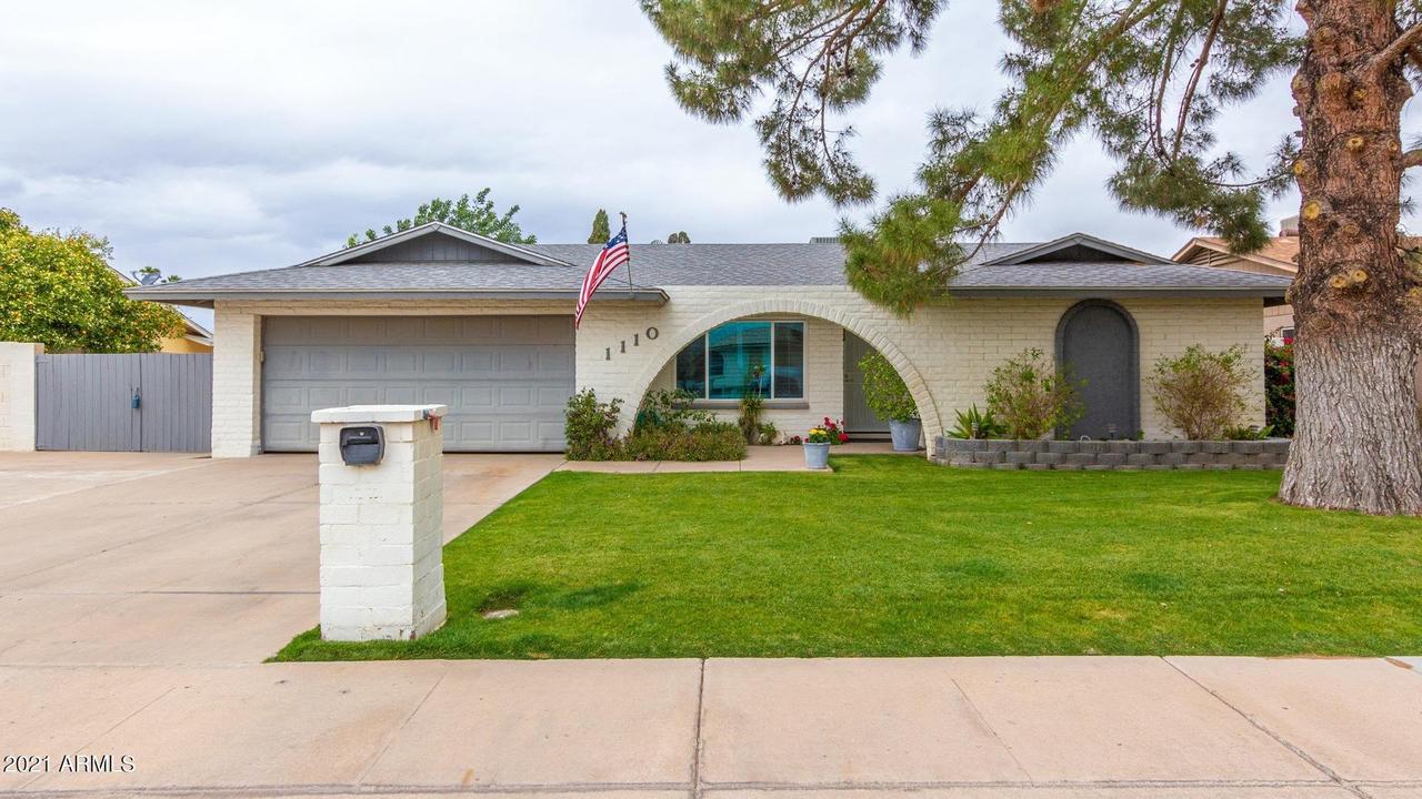 1110 W Mission Dr., Chandler, AZ 85224