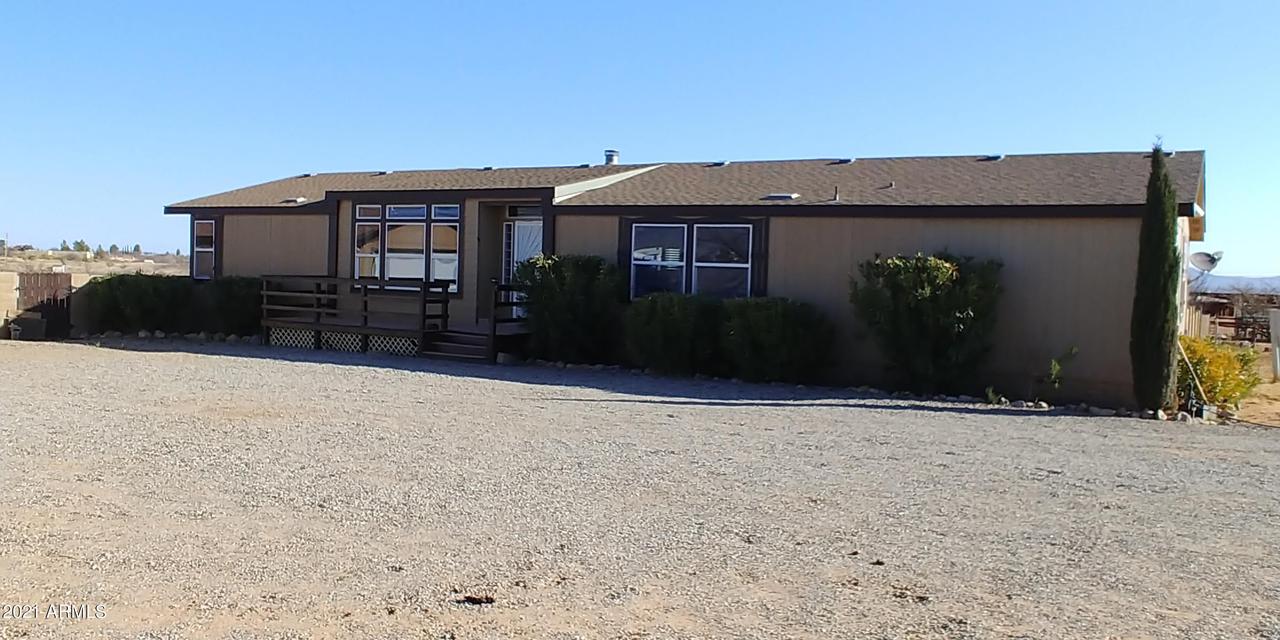 9099 E Dakota Rd., Hereford, AZ 85615