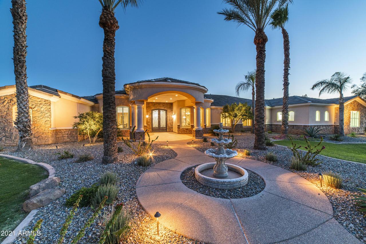 11233 E Bellflower Ct., Chandler, AZ 85249