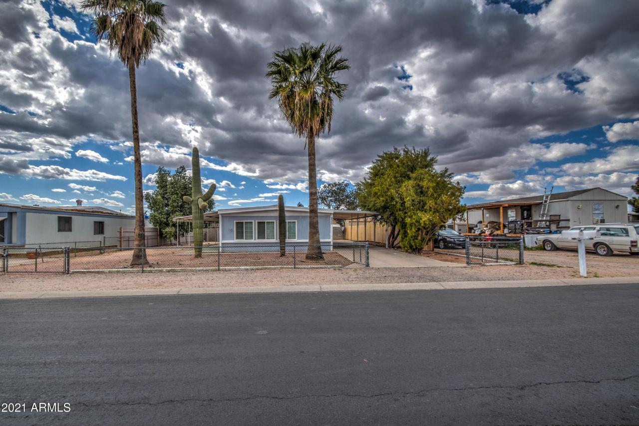 230 N 88th Pl., Mesa, AZ 85207