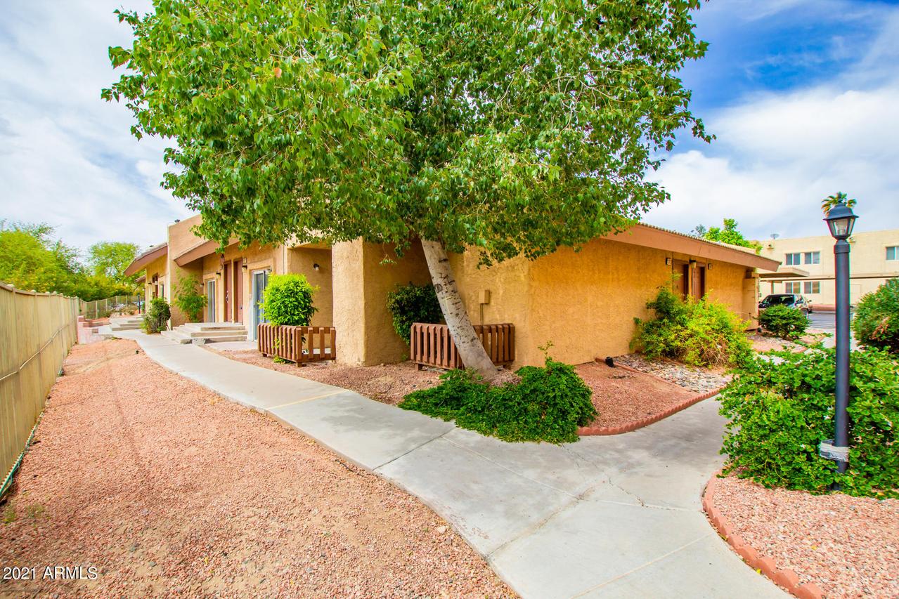 2121 W Royal Palm Rd. #1081, Phoenix, AZ 85021