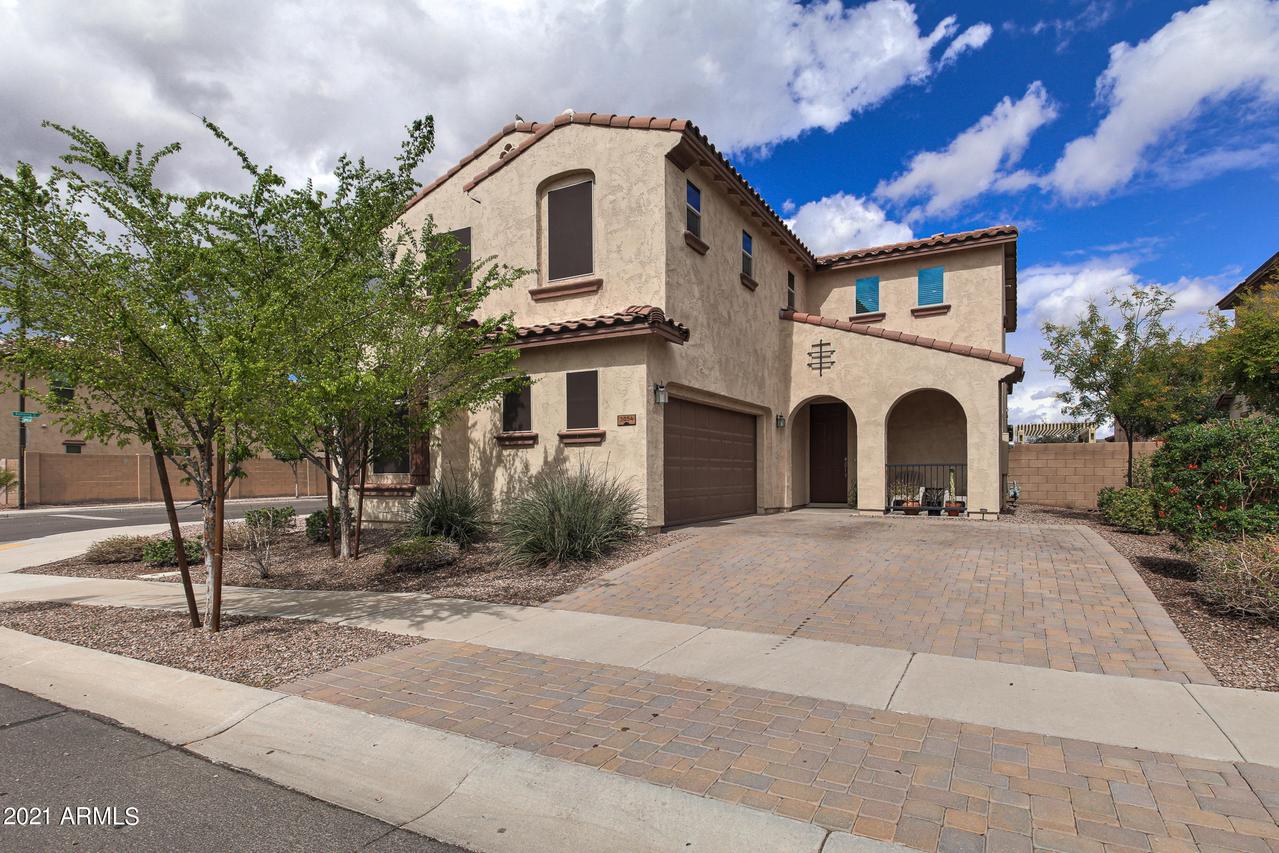 3054 E Ivanhoe St., Gilbert, AZ 85295