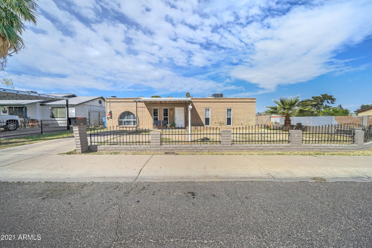 7002 S 17th Ave., Phoenix, AZ 85041