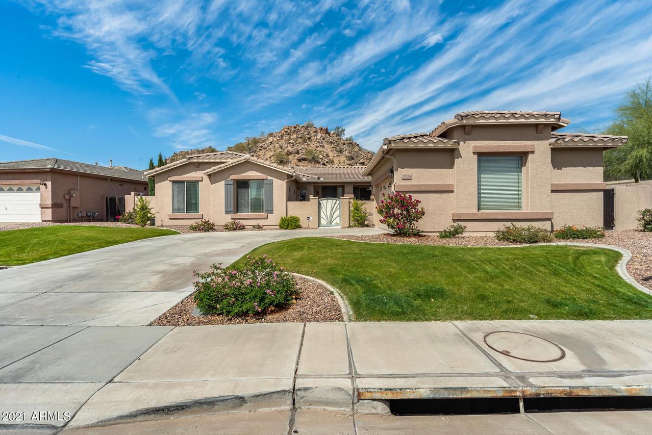 27626 N 65th Ln., Phoenix, AZ 85083