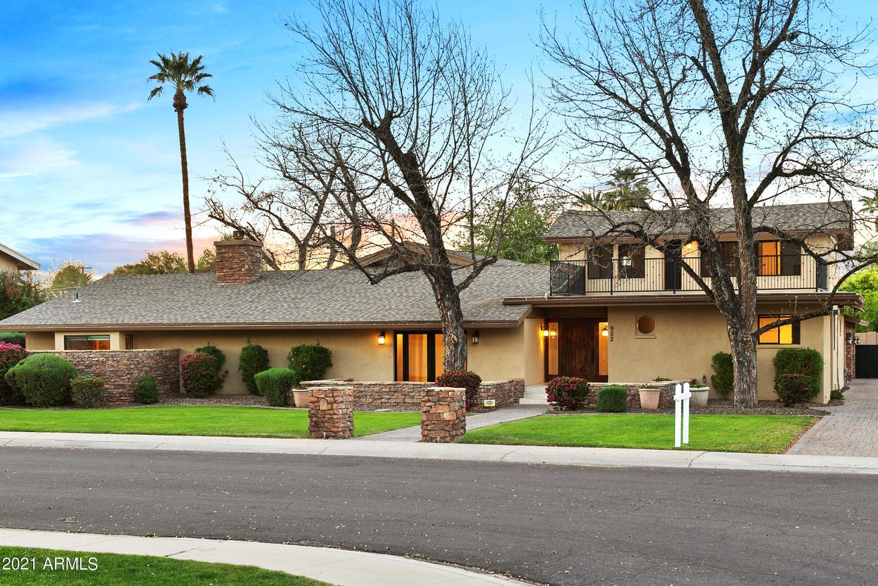 902 W El Camino Dr., Phoenix, AZ 85021