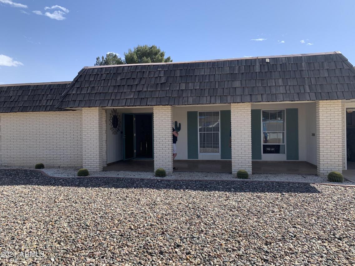 16838 N Meadow Park Dr., Sun City, AZ 85351