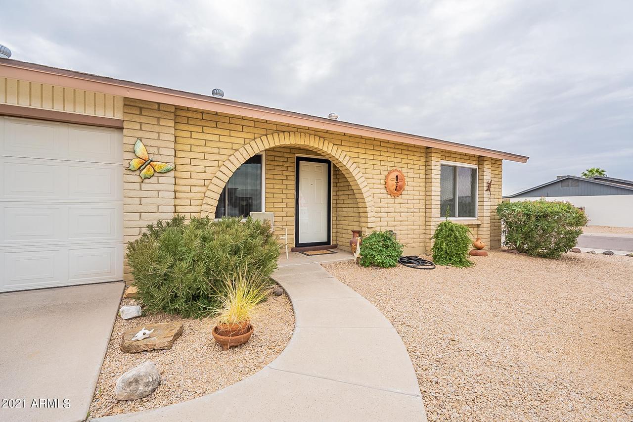 3713 W Villa Rita Dr., Glendale, AZ 85308