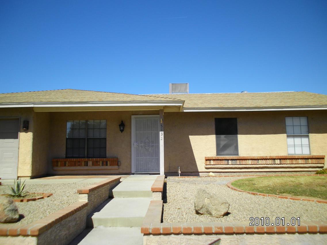 5132 E Salinas St., Phoenix, AZ 85044