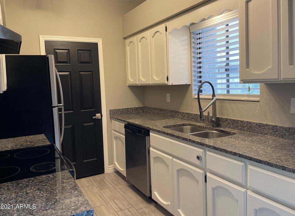 1287 N Alma School Rd. #217, Chandler, AZ 85224