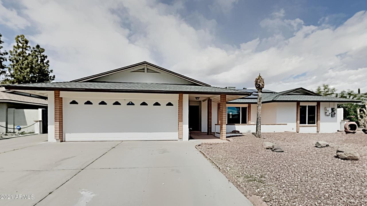 2922 W Sandra Ter., Phoenix, AZ 85053
