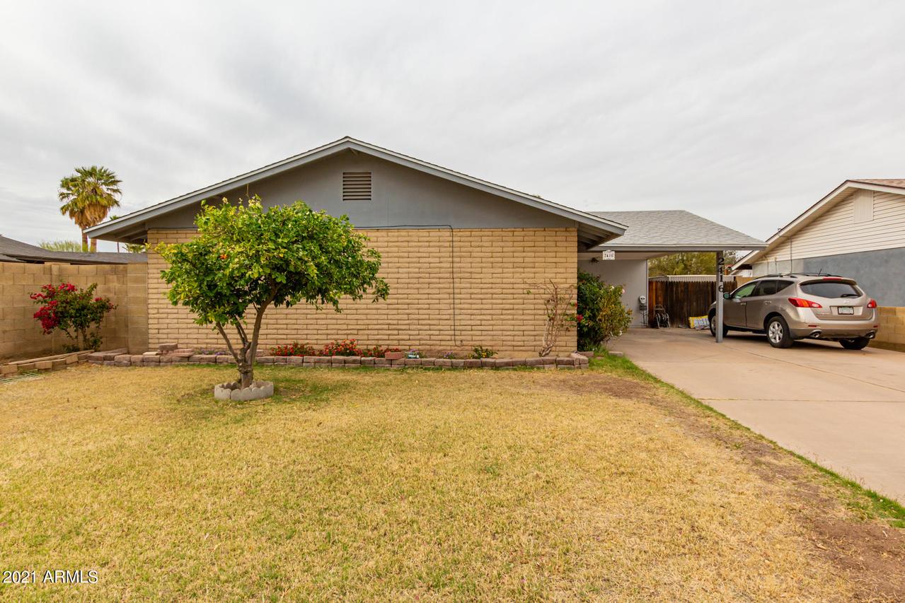 2416 E La Jolla Dr., Tempe, AZ 85282