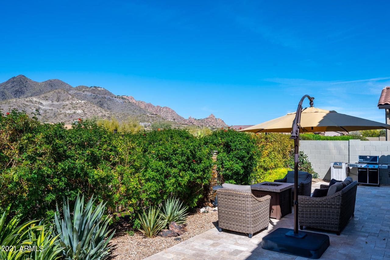 6002 E Santa Cruz Dr., Scottsdale, AZ 85266