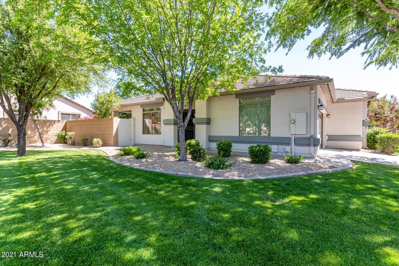 1281 E Marlin Dr., Chandler, AZ 85286