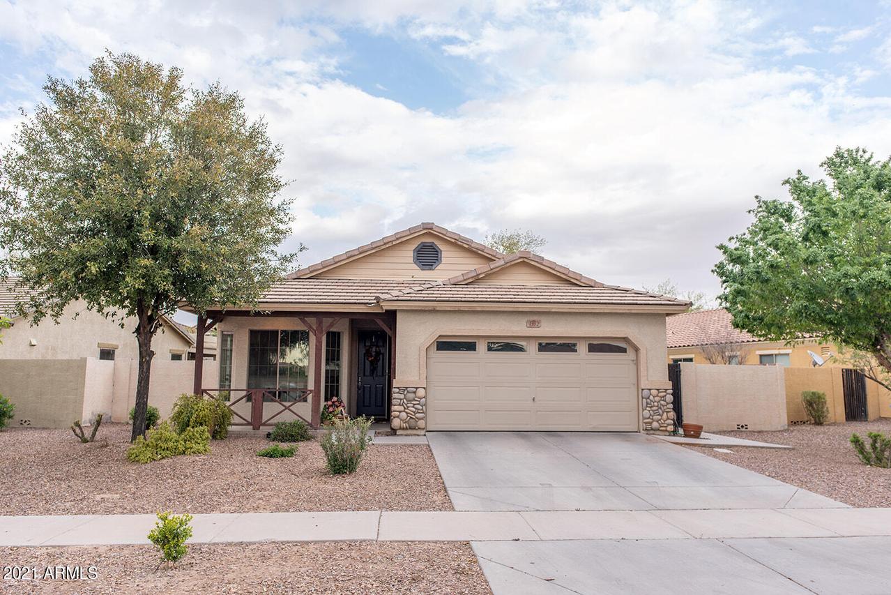 4532 E Murrieta Rd., Gilbert, AZ 85297