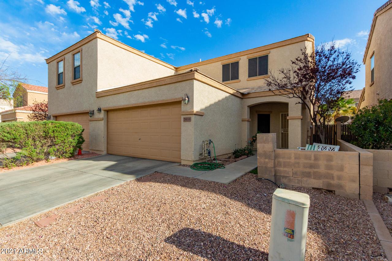 7033 W Mercer Ln., Peoria, AZ 85345