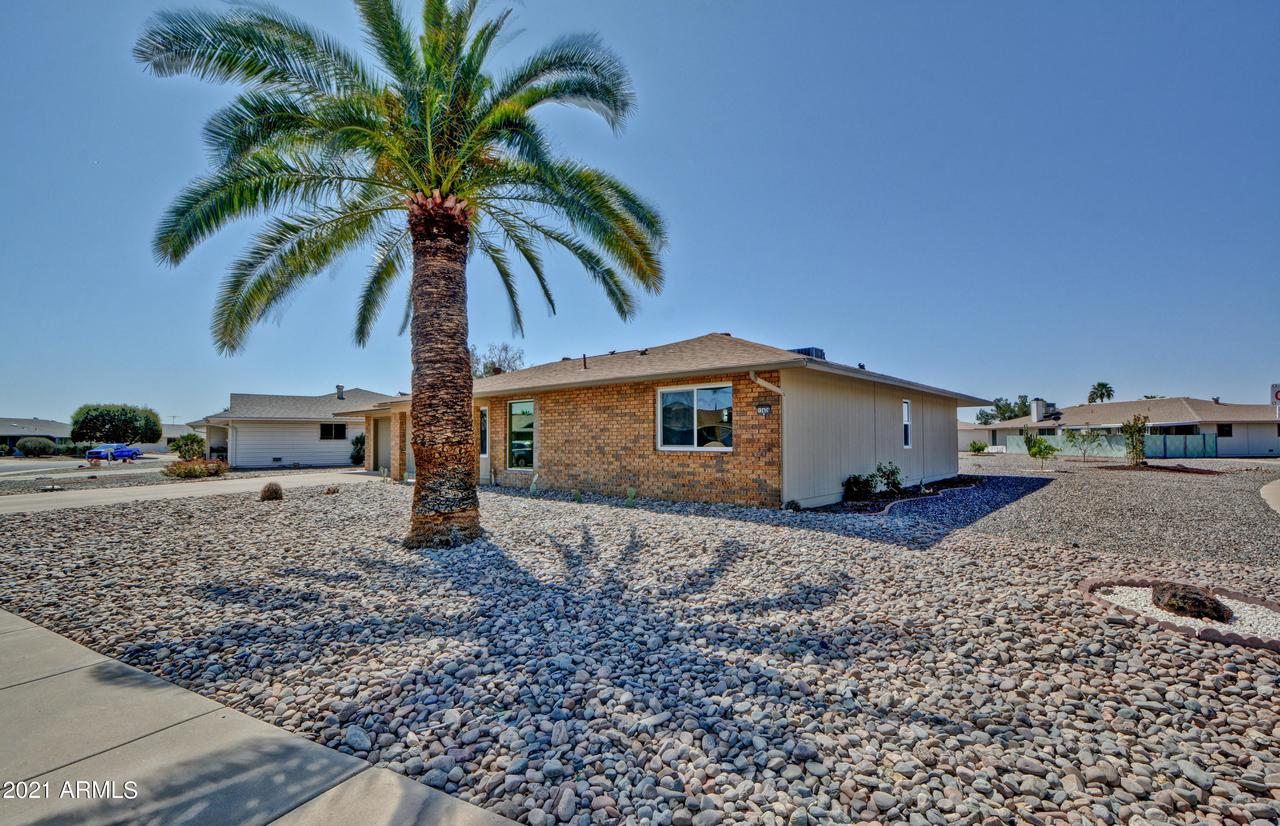 12426 N Vista Grande Ct., Sun City, AZ 85351