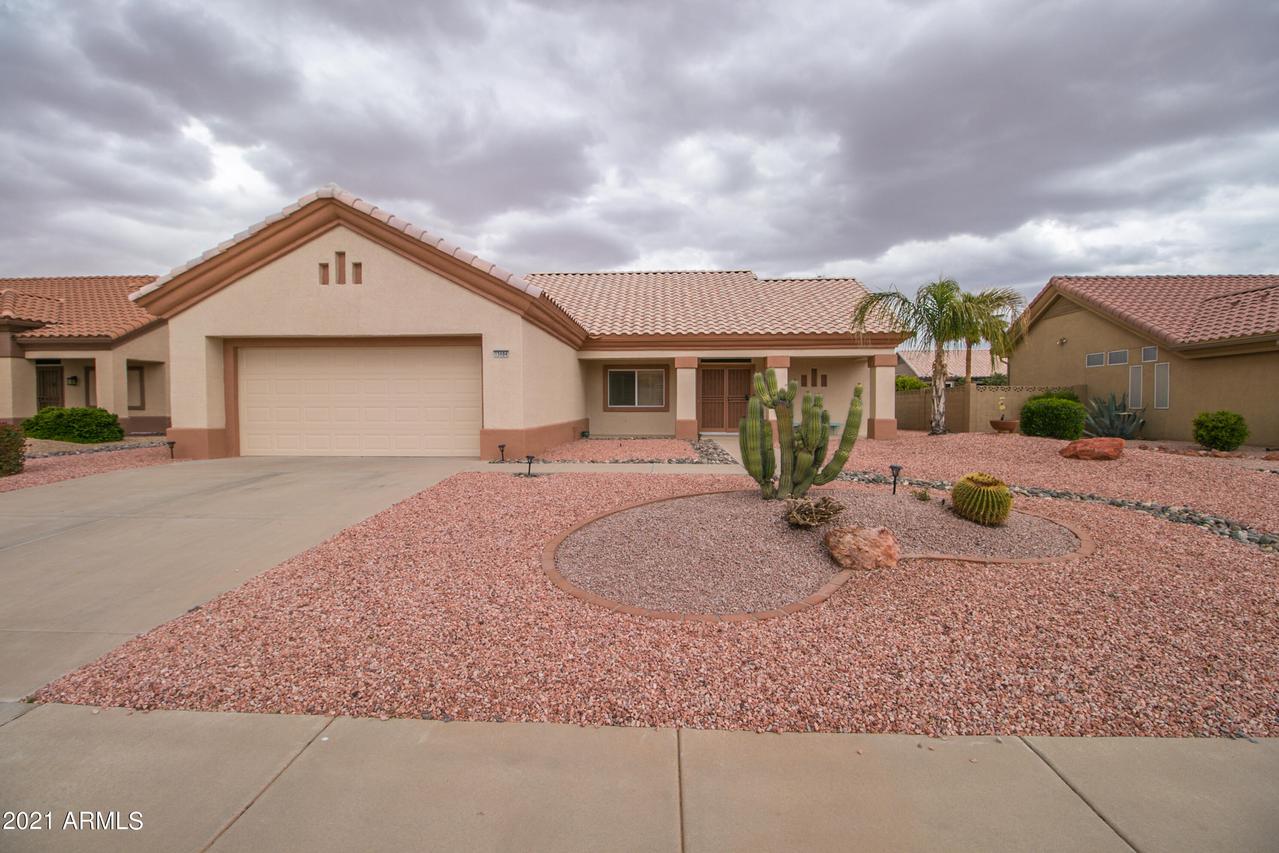 15604 W White Wood Dr., Sun City West, AZ 85375