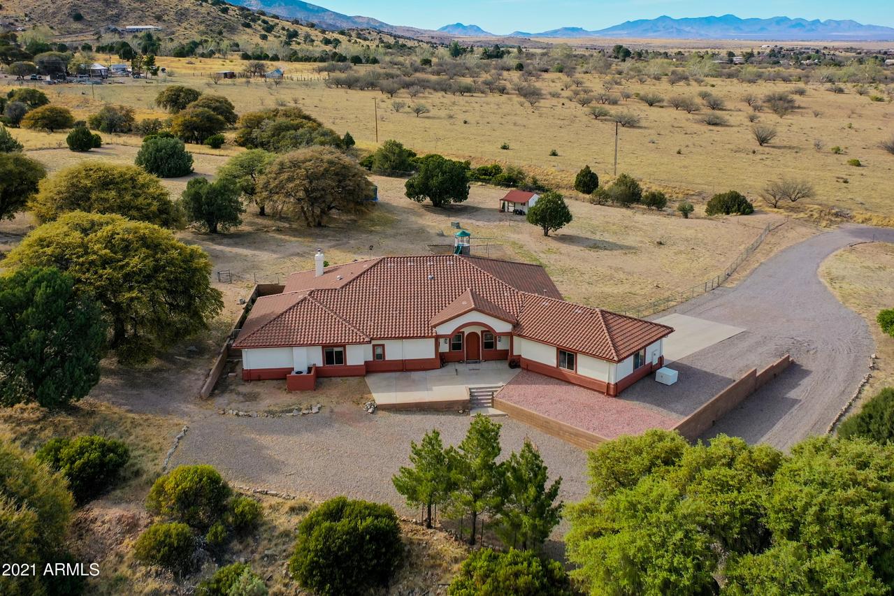 1210 E Apache Pointe Rd., Hereford, AZ 85615