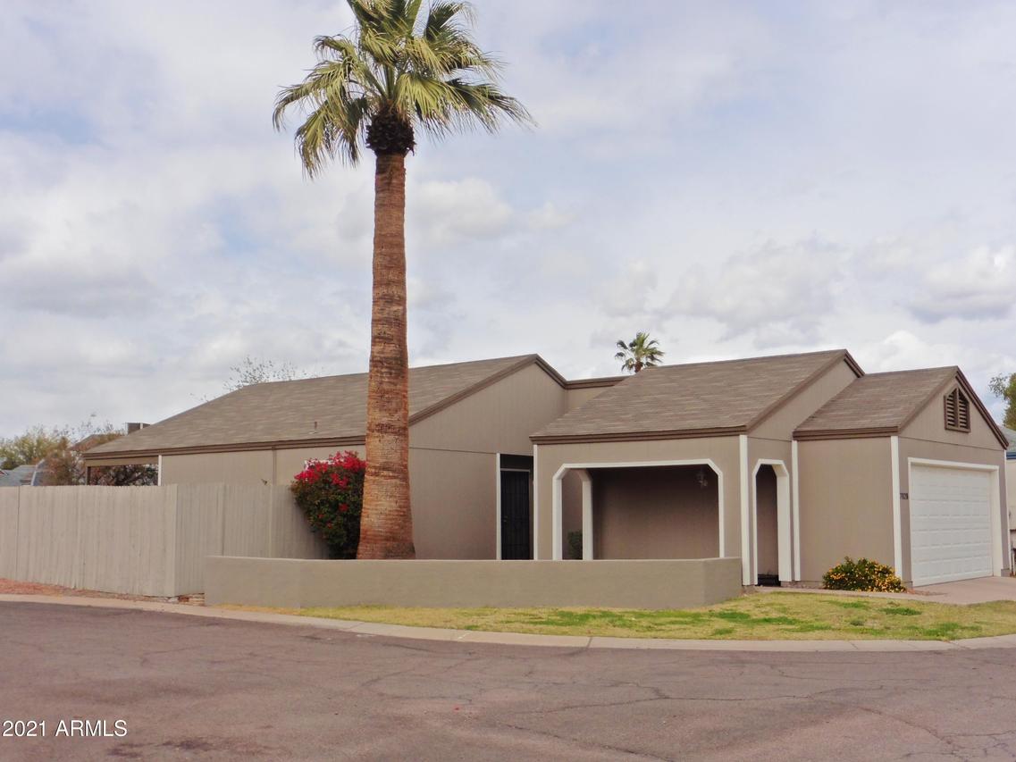 7028 S 41st St., Phoenix, AZ 85042