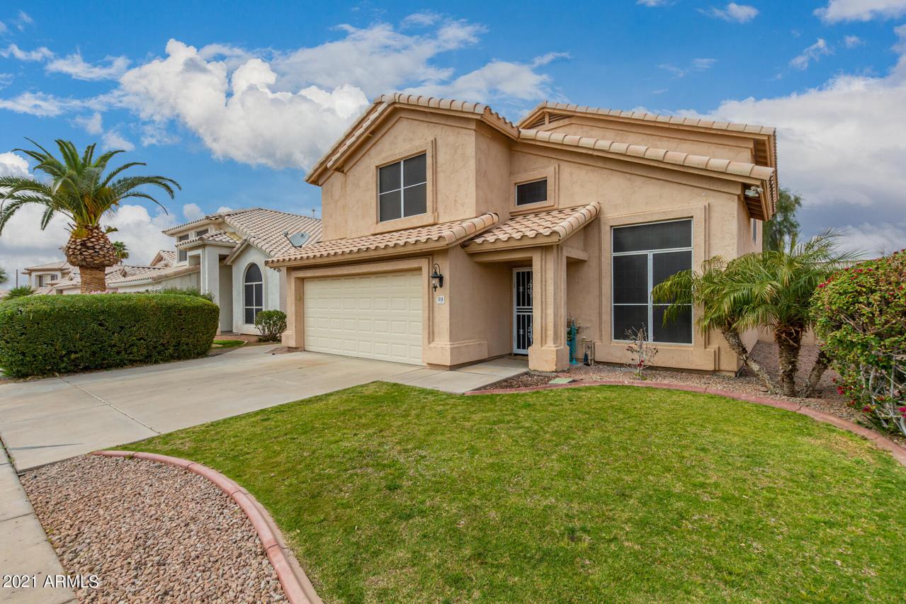 1014 W Kelton Ln., Phoenix, AZ 85023