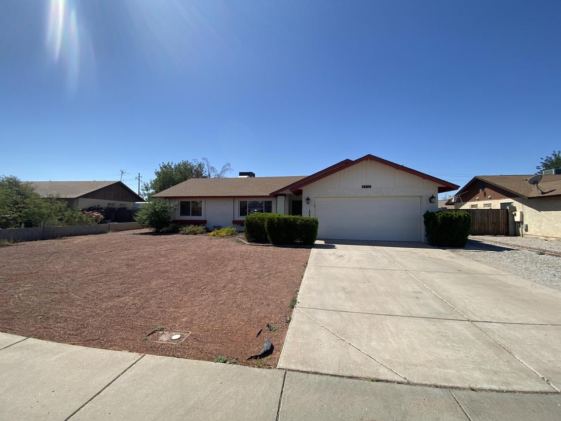 8415 W Seldon Ln., Peoria, AZ 85345