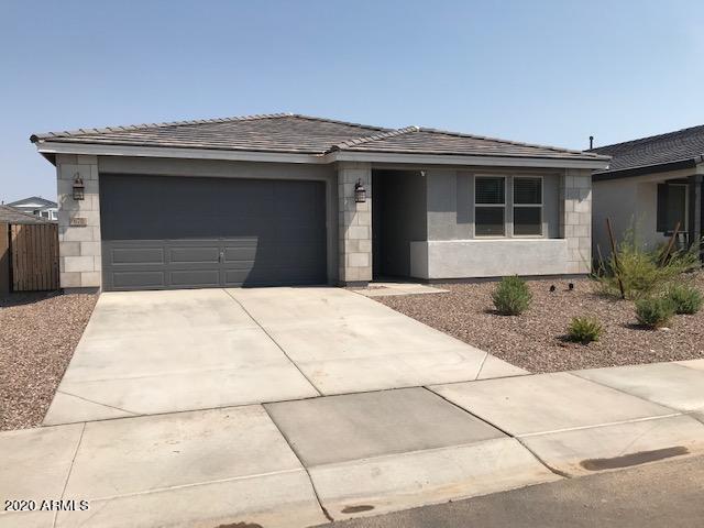 678 W Wind Cave Dr., San Tan Valley, AZ 85140