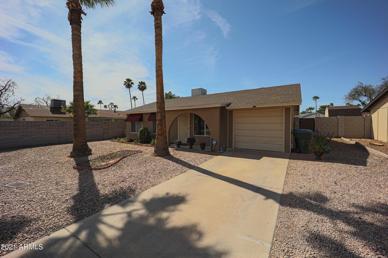 12830 N 41st Pl., Phoenix, AZ 85032