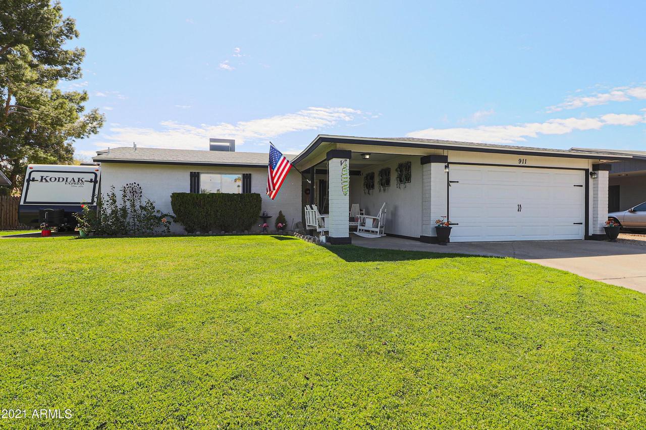 911 W Campo Bello Dr., Phoenix, AZ 85023