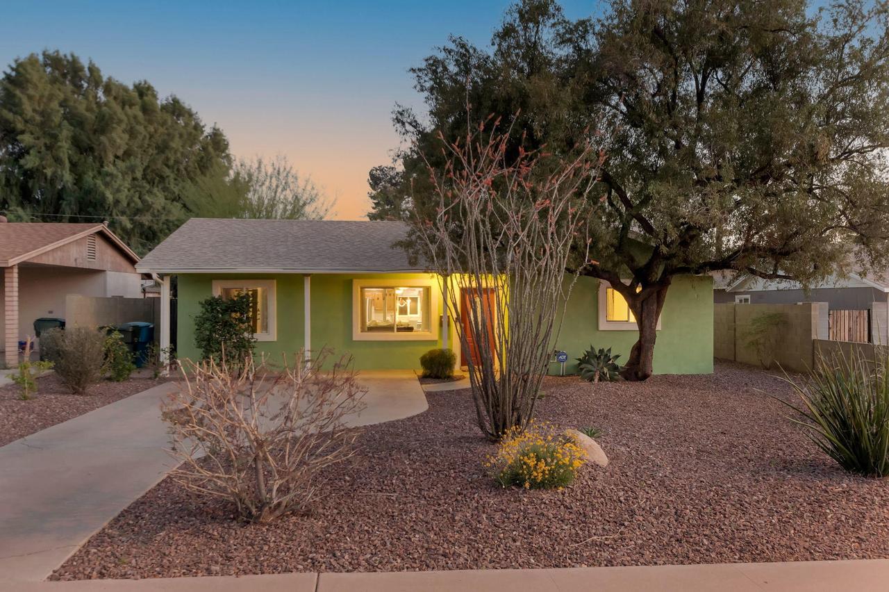 2231 E Weldon Ave., Phoenix, AZ 85016