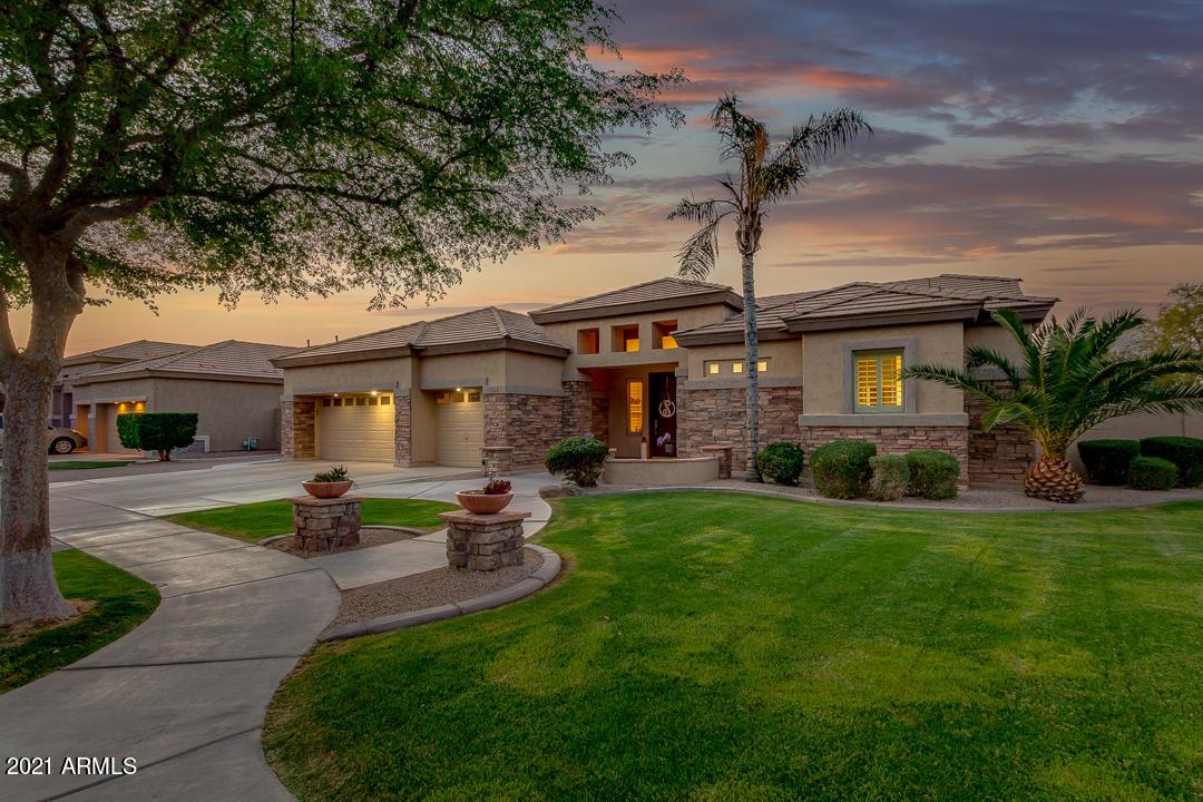 332 W Macaw Dr., Chandler, AZ 85286