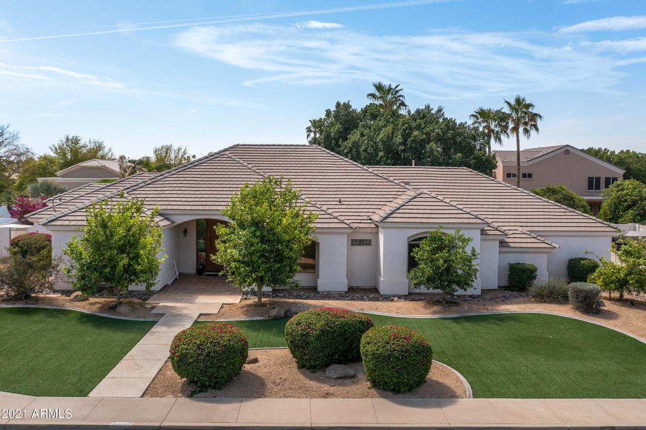 2107 E Norwood St., Mesa, AZ 85213