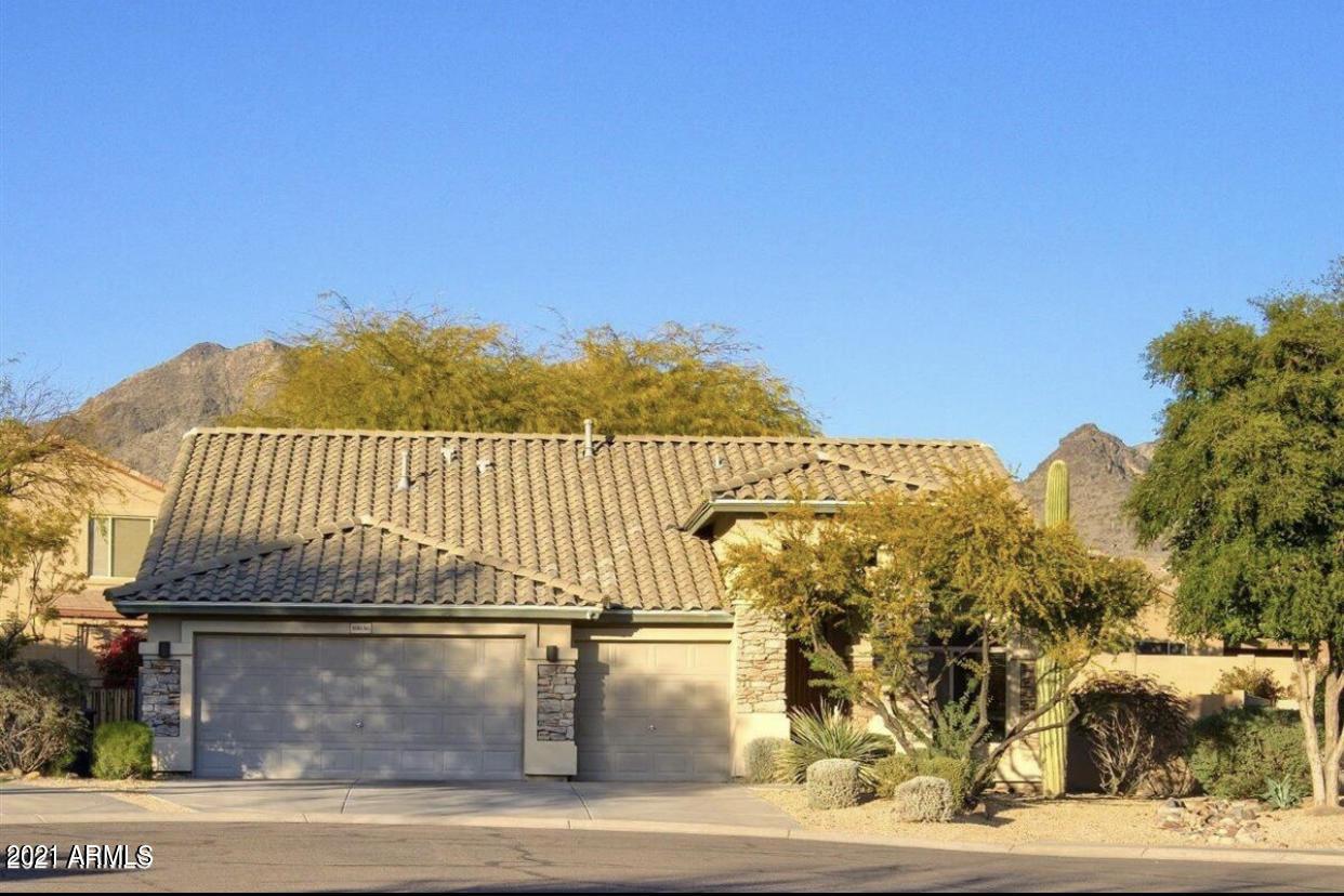 10636 E Tierra Buena Ln., Scottsdale, AZ 85255