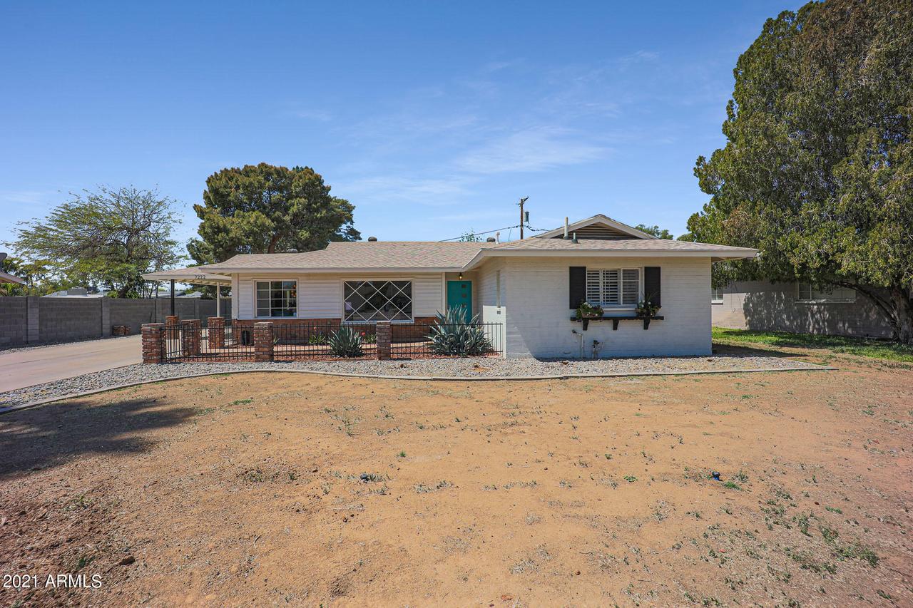 7222 N 16th Dr., Phoenix, AZ 85021