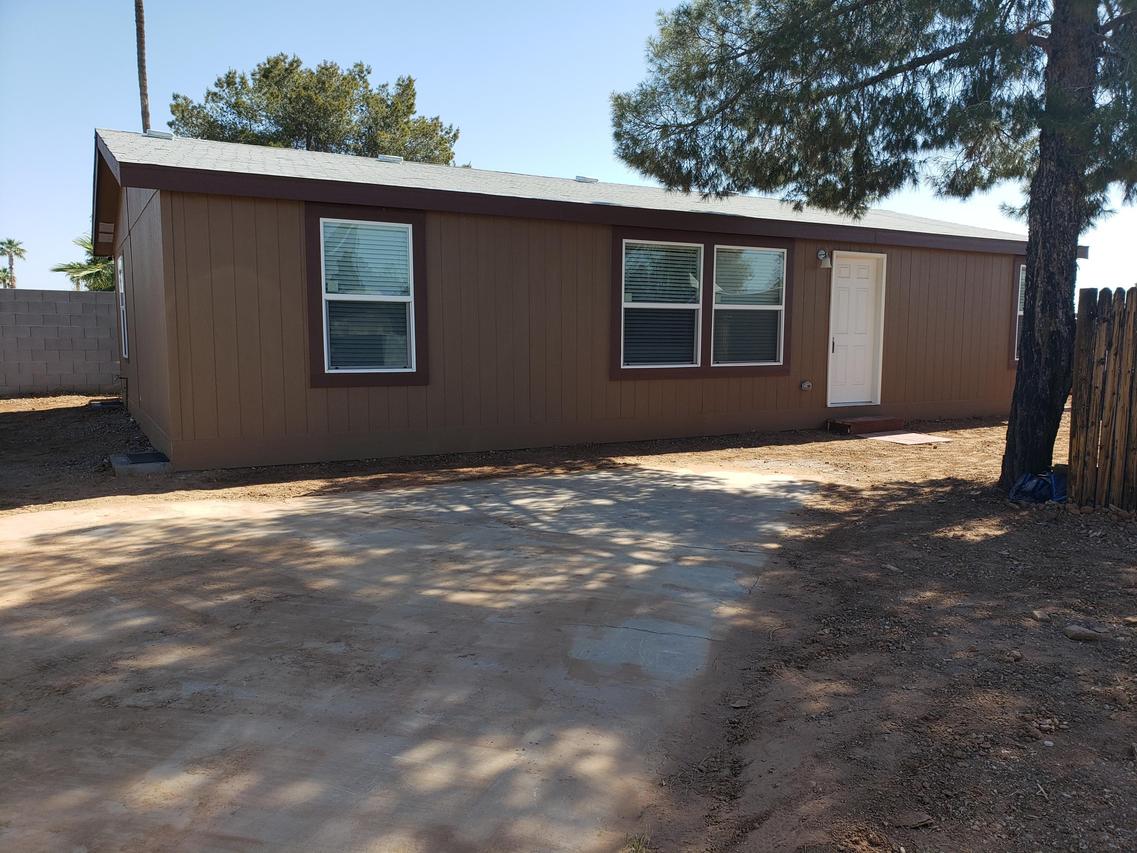 1425 N Evergreen St., Chandler, AZ 85225