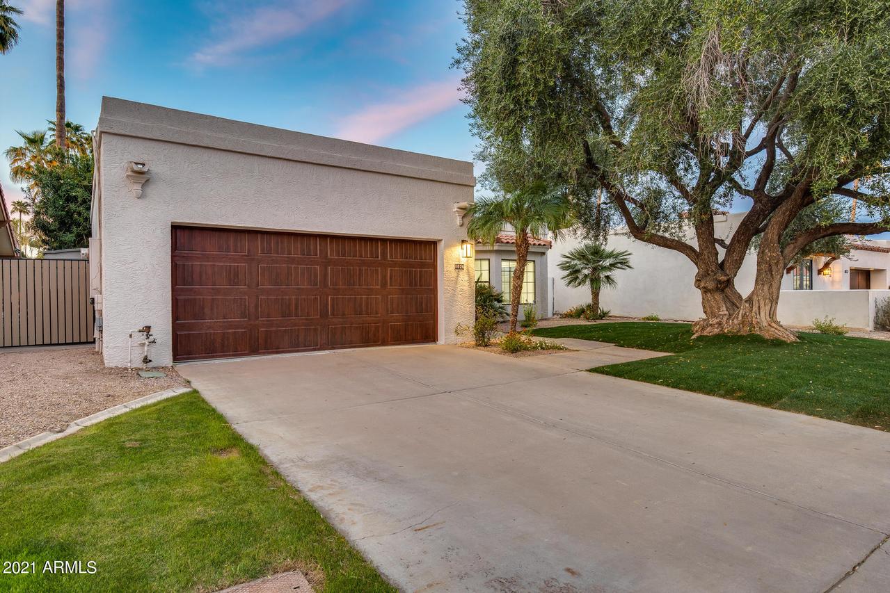 8026 E Del Platino Dr., Scottsdale, AZ 85258