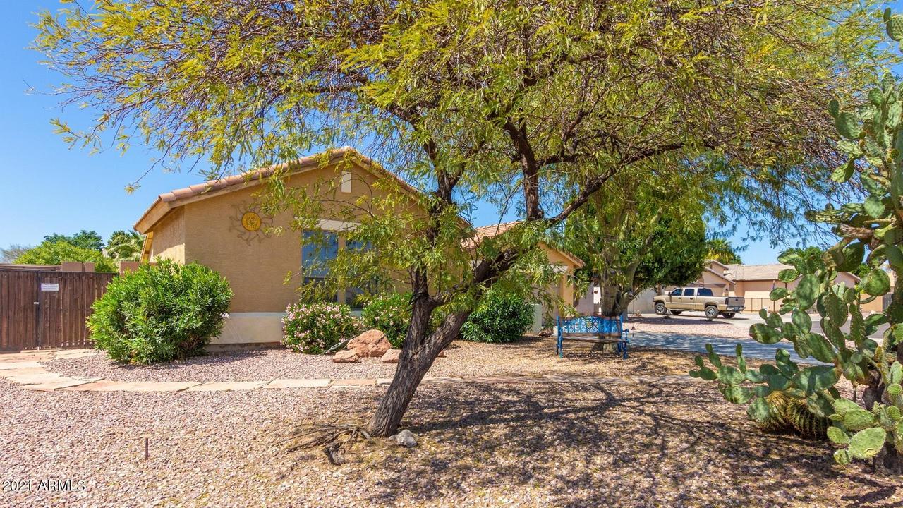 15706 N 162nd Ct., Surprise, AZ 85374