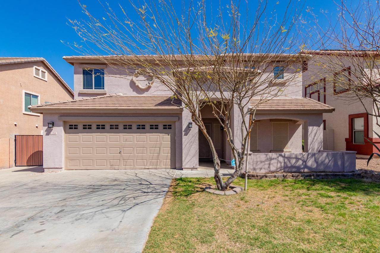 1714 E Magnum Rd., San Tan Valley, AZ 85140