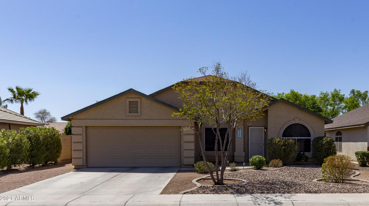 4367 E Meadow Land Dr., San Tan Valley, AZ 85140