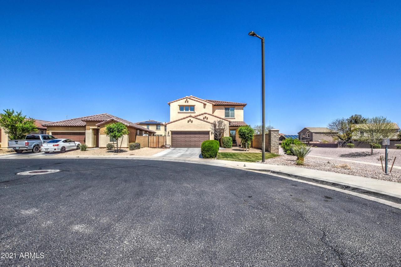 16786 W Portland St., Goodyear, AZ 85338