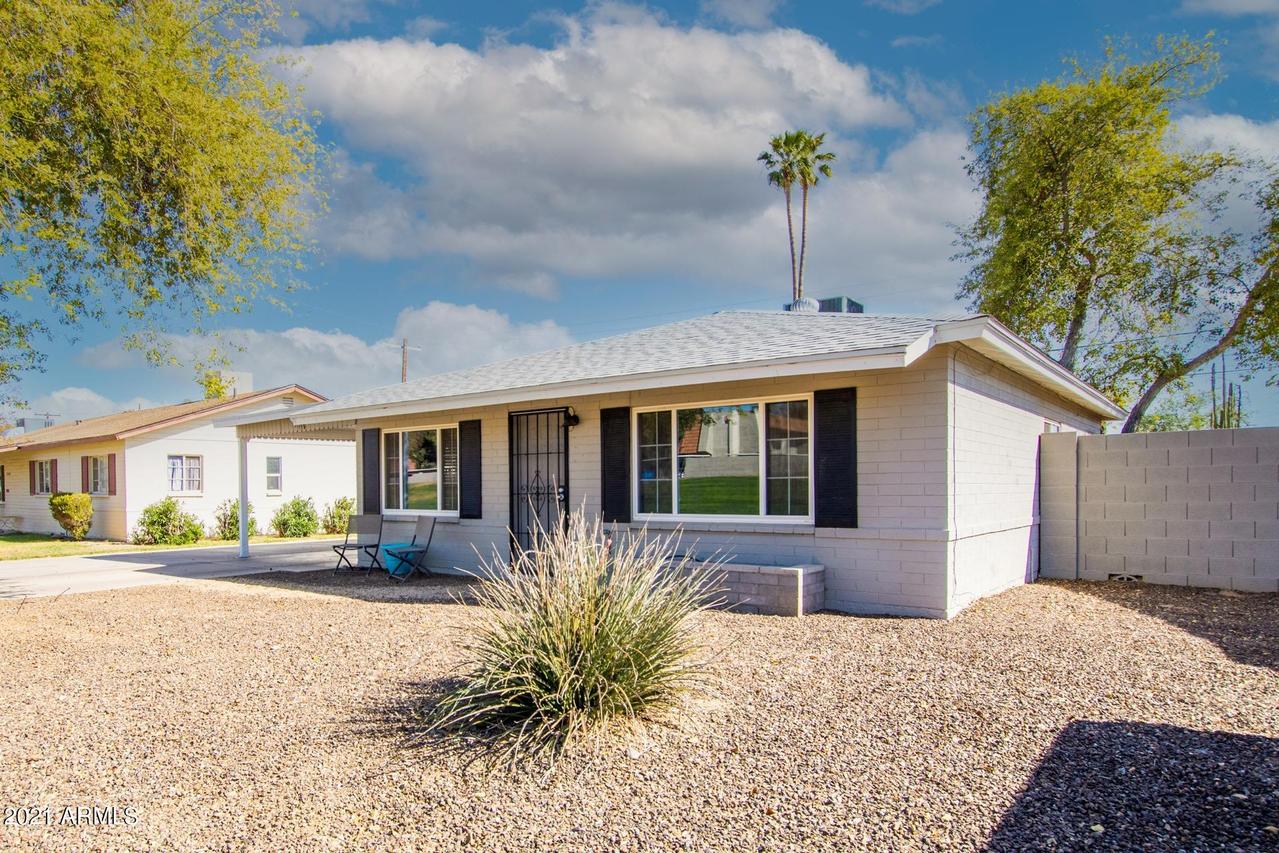 7715 E Earll Dr., Scottsdale, AZ 85251