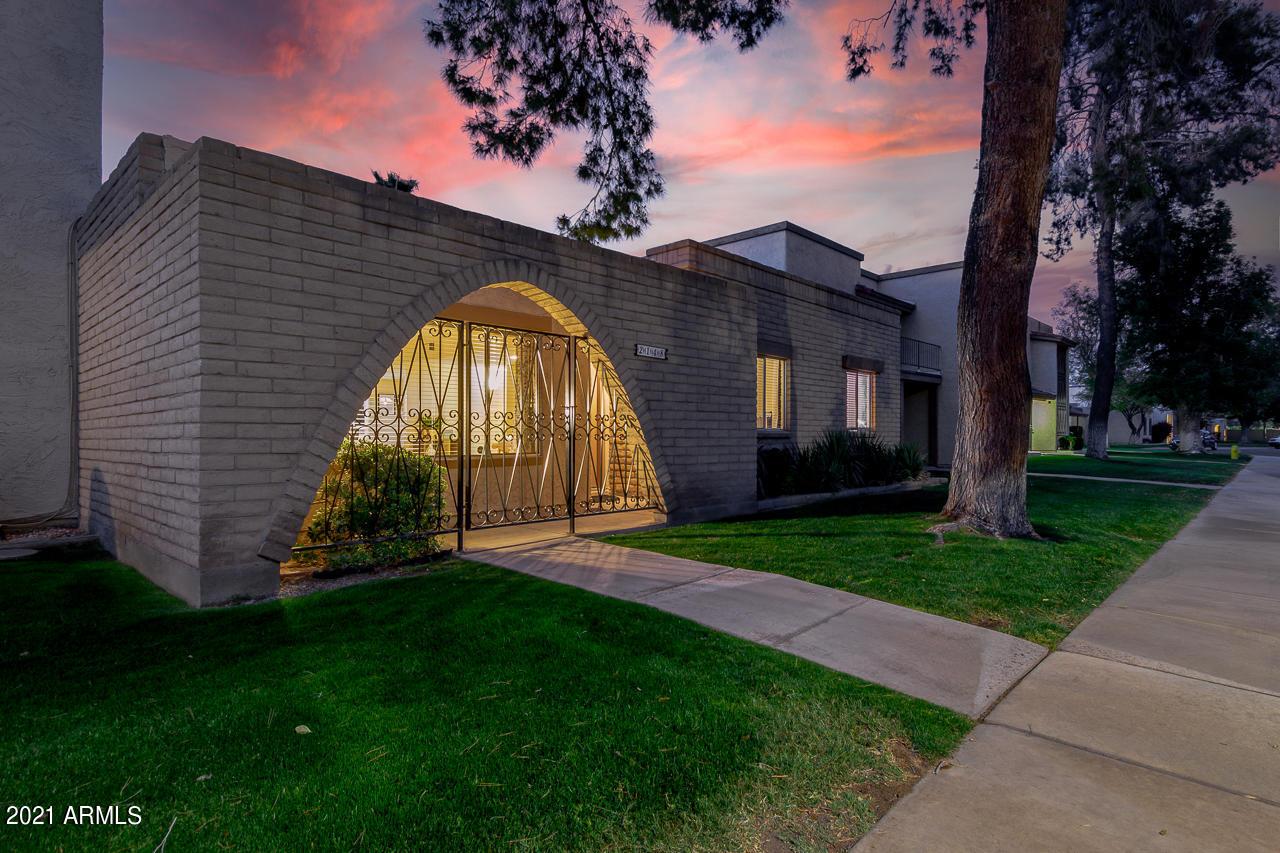 2148 E Ellis Dr., Tempe, AZ 85282