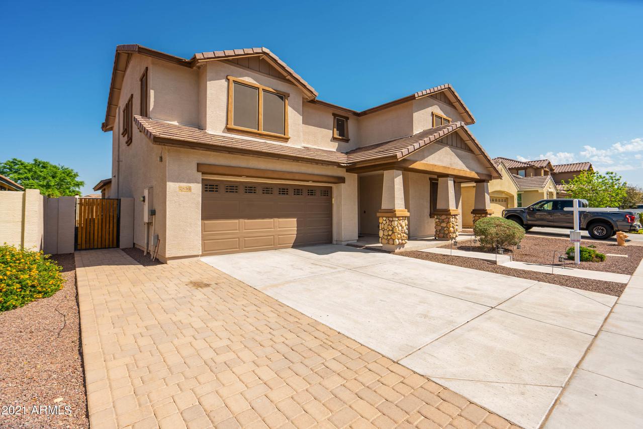 2836 E Presidio St., Mesa, AZ 85213