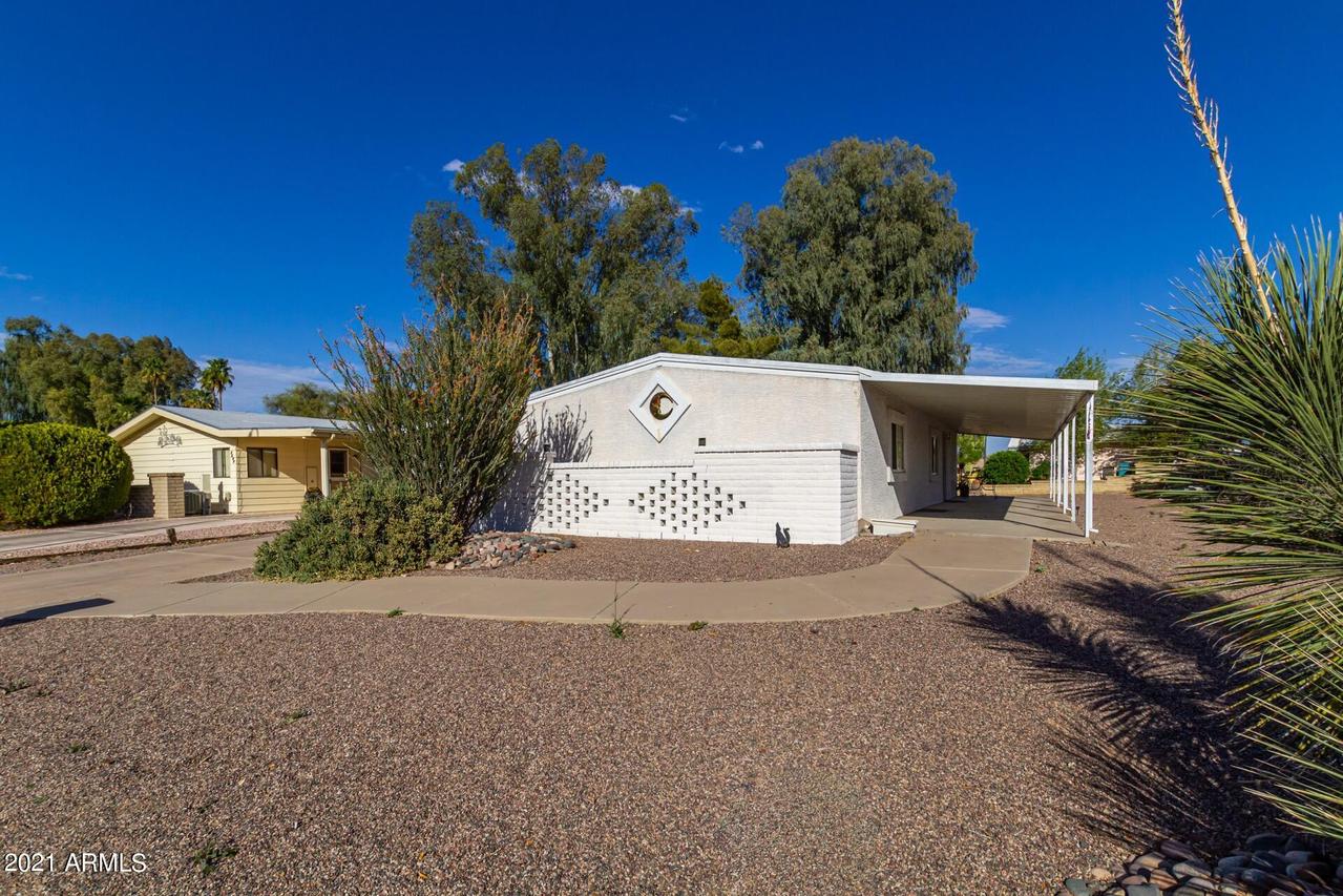 9465 E Sun Lakes Blvd., Sun Lakes, AZ 85248